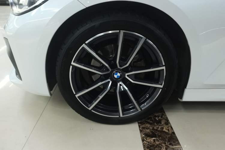 Used BMW 3 Series 2022 325Li M Sport Package