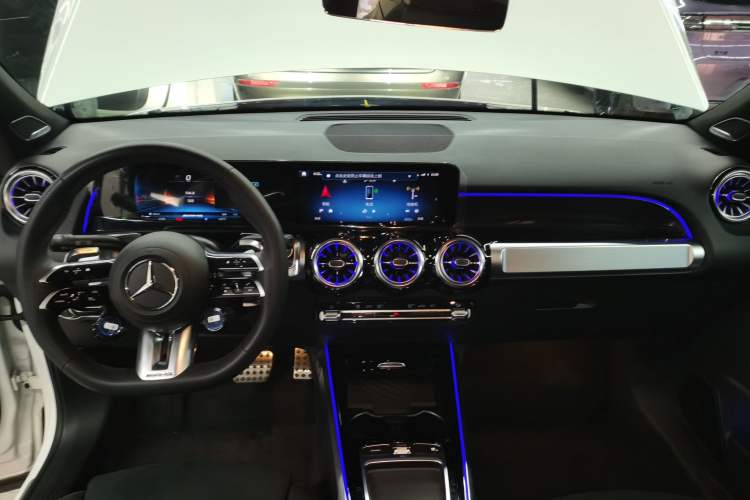 Used Mercedes-Benz GLB AMG 2024 AMG GLB 35 4MATIC