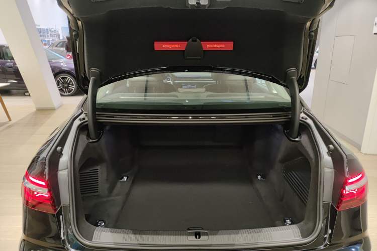 Used Audi A8 2025 A8L 45 TFSI quattro Luxury Model