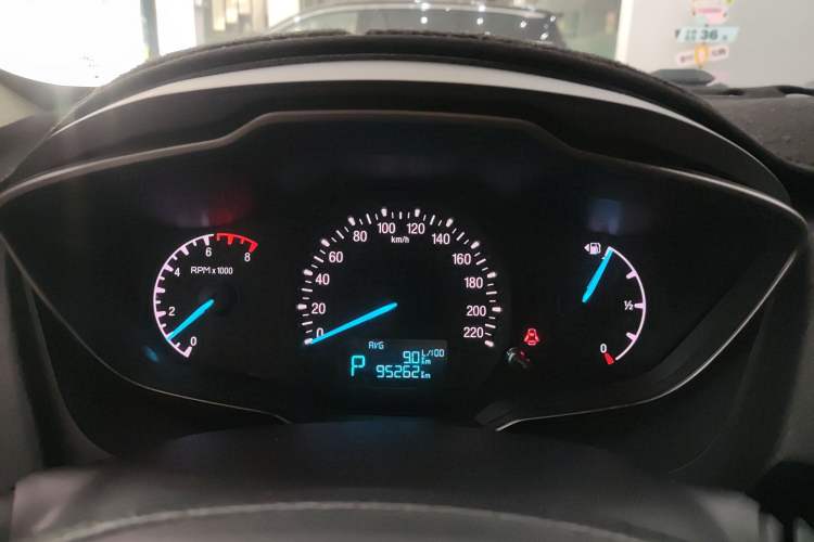 Used Ford Escort 2015 1.5L Automatic Comfort Model
