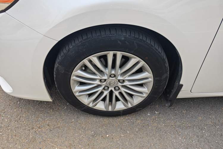 Used Lexus ES 2015 200 Elite Edition
