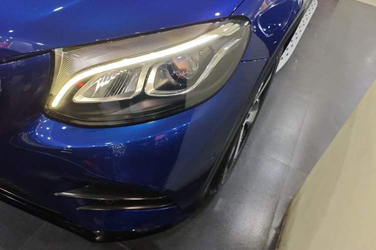 Used Mercedes-Benz GLC Coupe 2017 GLC 200 4MATIC Coupe SUV
