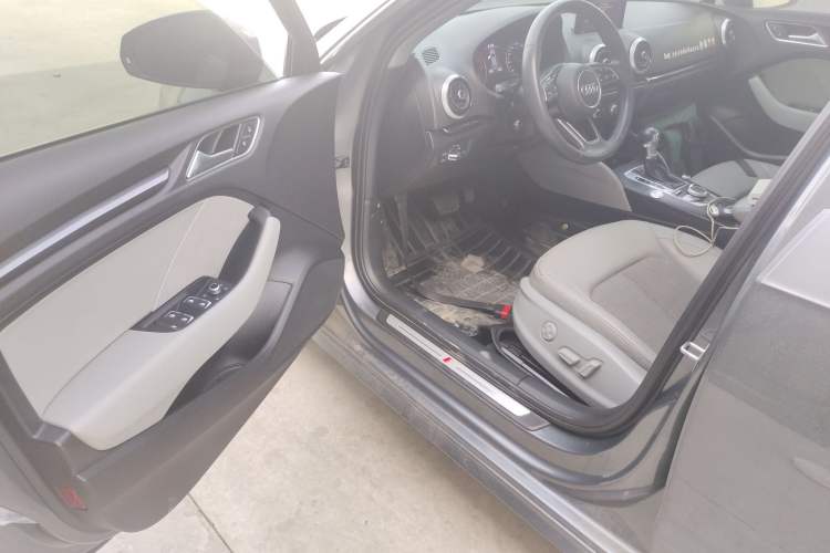 Used Audi A3 2020 Sportback 35 TFSI Fashion Edition China VI Emission Standard
