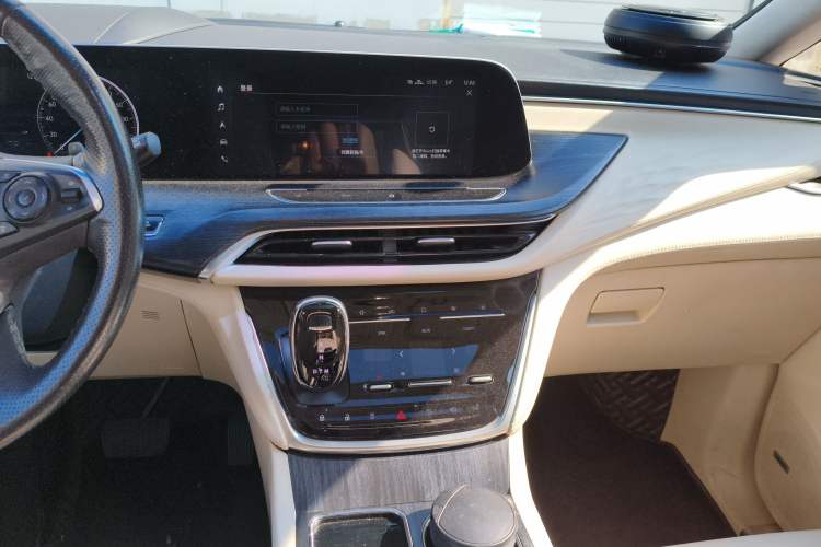 Used Buick GL8 2022 Facelift Avenir Aivia Six-Seat Deluxe Edition