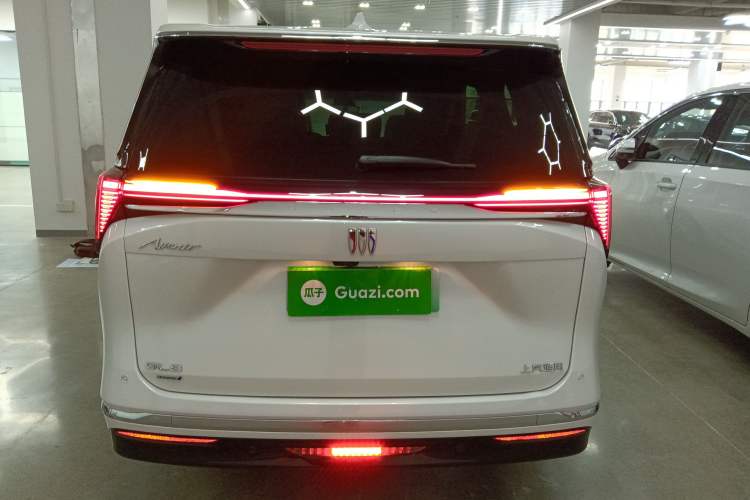 Used Buick GL8 New Energy 2024 Lu Zun Luxury Edition 7-Seater
