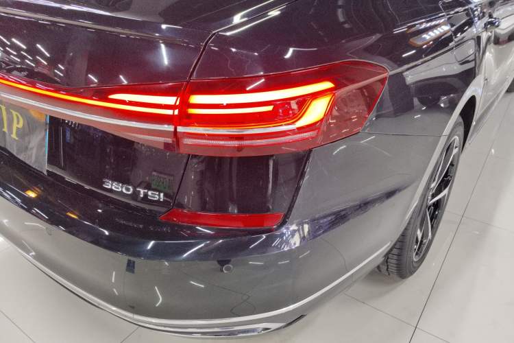 Used Volkswagen Passat 2024 380TSI Starry Dragon Edition