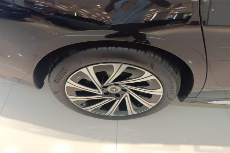 Used Mercedes-Benz E-Class 2025 E 300 L Luxury Model
