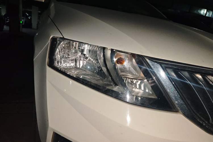 Used Skoda Rapid 2019 1.5L Automatic Comfort Edition China V Standard