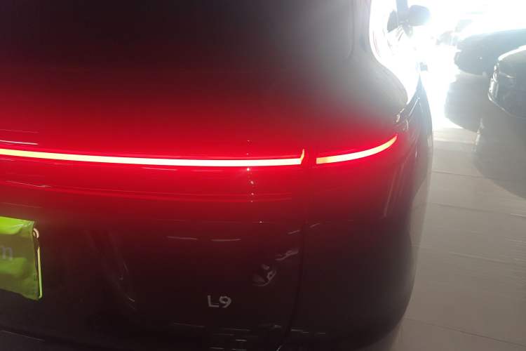 Used Li Auto L9 2023 Pro Model
