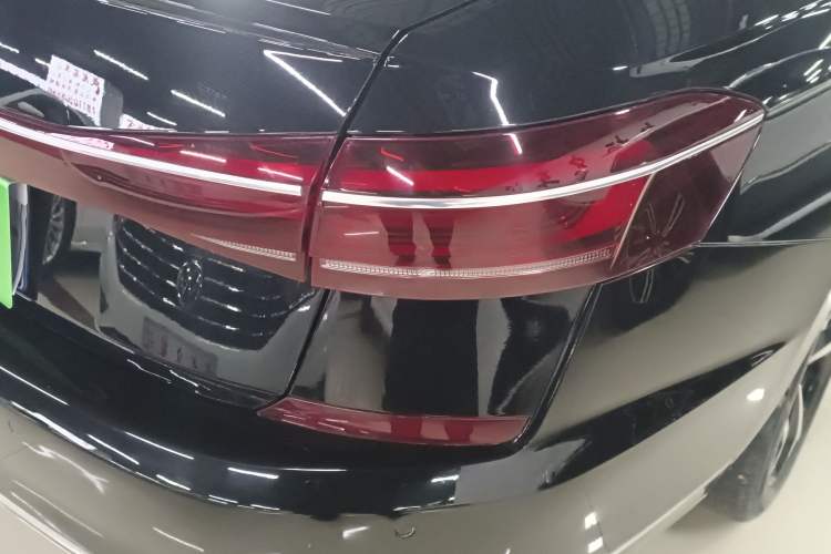 Used Volkswagen Passat 2024 330TSI Starry Elite Edition
