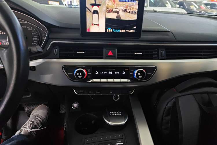 Used Audi A4L 2018 30th Anniversary Edition 40 TFSI Trendy Model
