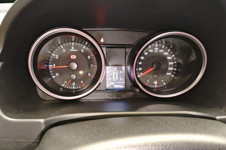 Used Haval M6 2017 1.5T Automatic Two-Wheel Drive Elite Model
