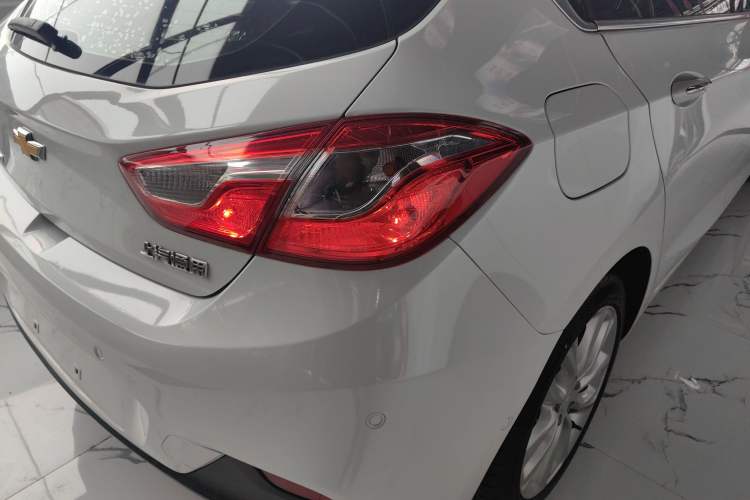 Used Chevrolet Cruze 2017 1.4T Hatchback Dual-Clutch Lingfeng Edition