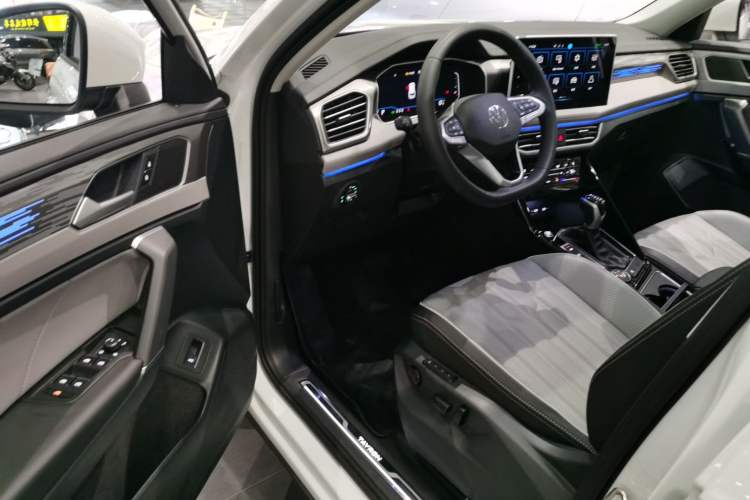 Used Volkswagen Tayron 2023 Revised Version 380TSI All-Wheel Drive R-Line High-Energy Edition