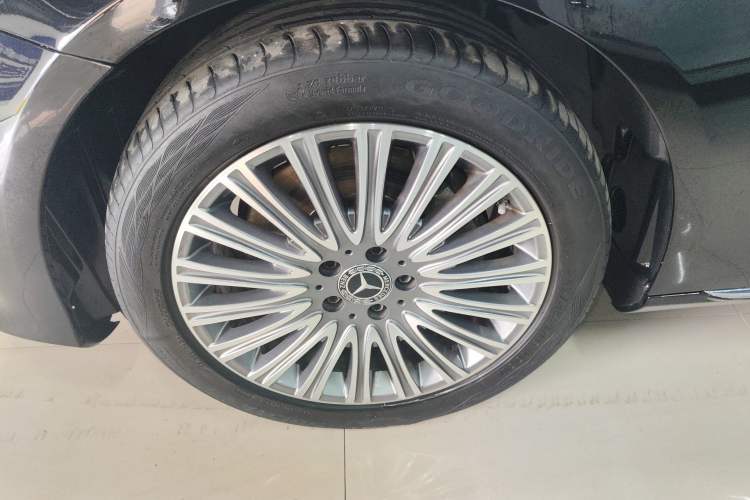 Used Mercedes-Benz E-Class 2020 Facelift E 300 L Stylish Edition
