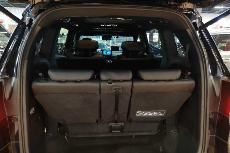 Used Honda Odyssey 2024 2.0L eHEV Sharp·Luxury Edition
