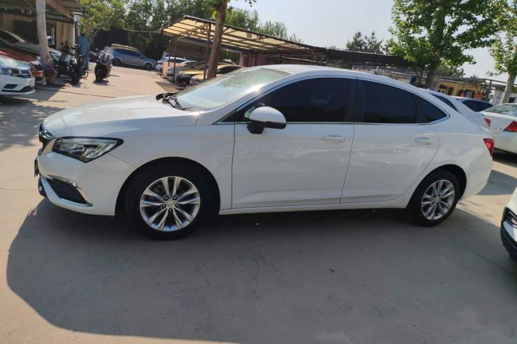 Used Buick Verano 2019 Sedan 20T Dual-Clutch Leading Model
