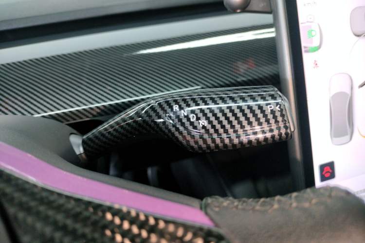 Used Tesla Model Y 2021 Long-Range All-Wheel-Drive Version 3D7
