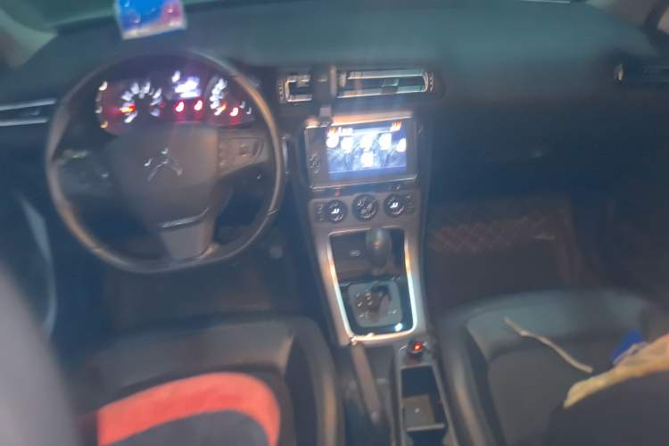 Used Citroen C4 Sega 2016 1.6L Automatic Luxury Model
