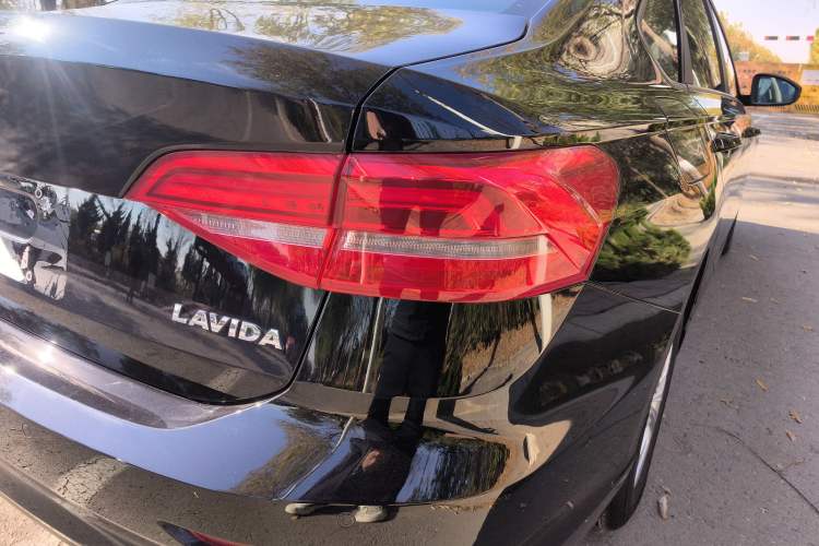 Used Volkswagen Lavida 2019 1.5L Automatic Fashion Edition China VI