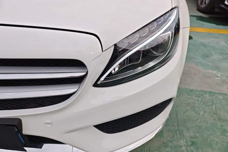 Used Mercedes-Benz C-Class 2018 C 180 L Fashion Edition Sport Version
