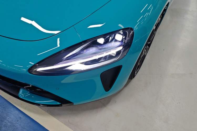 Used Xiaomi Auto SU7 2024 Four-Wheel Drive Ultra-Long Range Advanced Intelligent Driving Max Edition