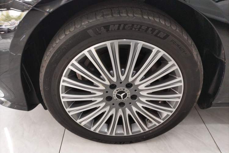 Used Mercedes-Benz E-Class 2021 Facelift E 300 L Stylish Edition
