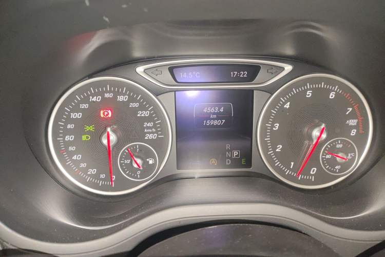 Used Mercedes-Benz B-Class 2015 B 200 Sport Edition