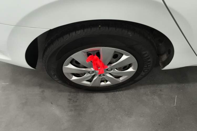 Used Hyundai Verna 2017 1.4L Manual Refreshed Version China V Standard
