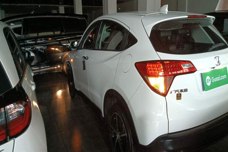 Used Honda Vezel 2020 1.5L CVT Pioneer Edition
