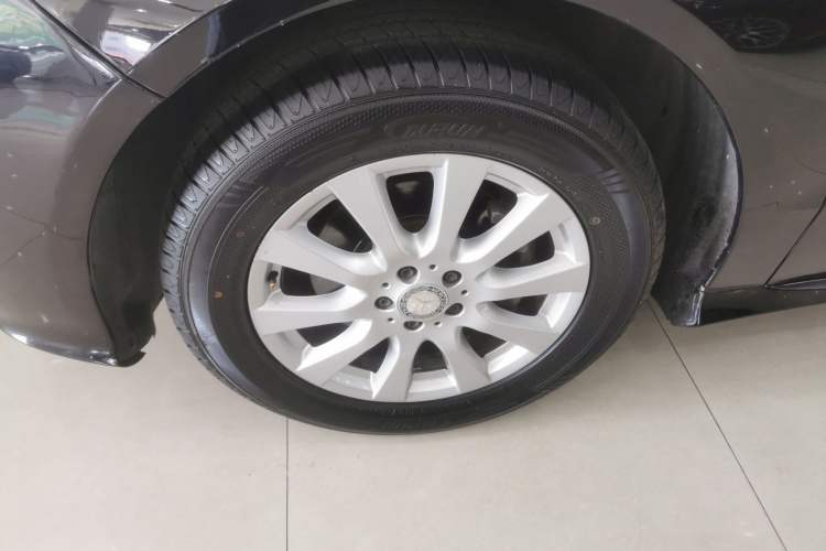 Used Mercedes-Benz R-Class 2017 R 320 4MATIC Business Edition Prestige Model
