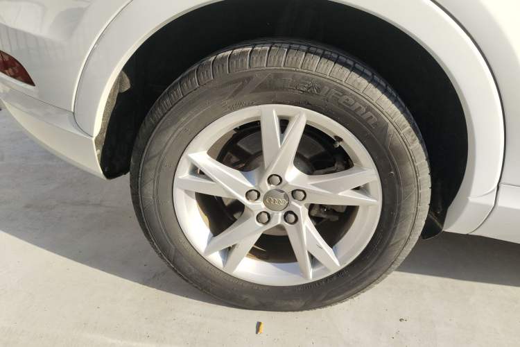 Used Audi Q3 2017 35 TFSI Fashion Model
