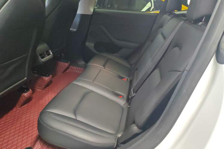 Used Tesla Model Y 2024 Rear-Wheel-Drive Version
