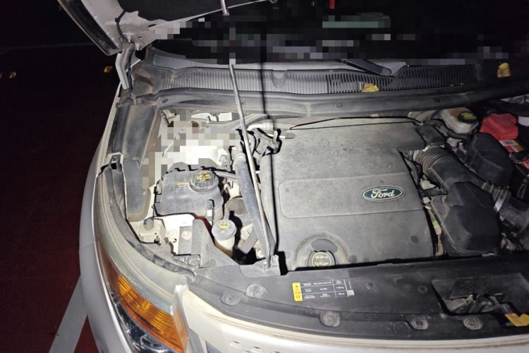 Used Ford Explorer 2013 3.5L Deluxe Model
