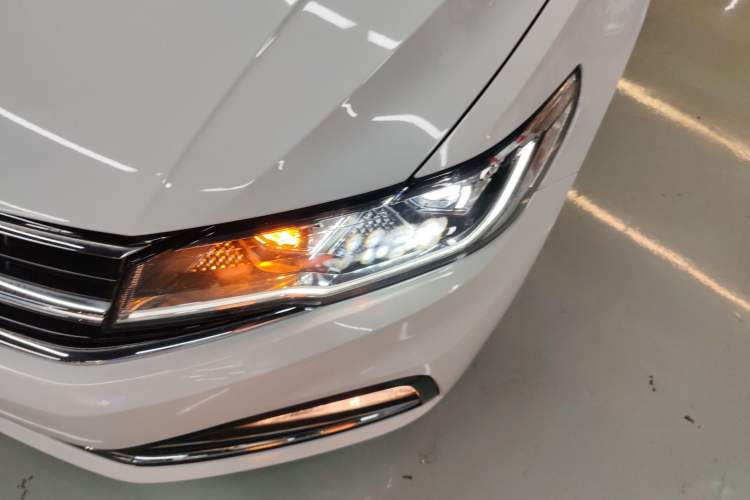 Used Volkswagen Bora 2021 1.5L Automatic Elite Smart Connect Edition
