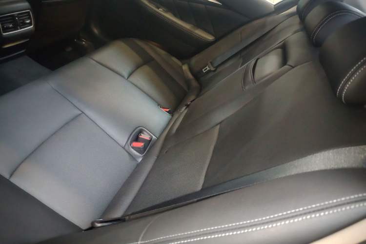 Used Infiniti Q50L 2016 2.0T Ambition Edition
