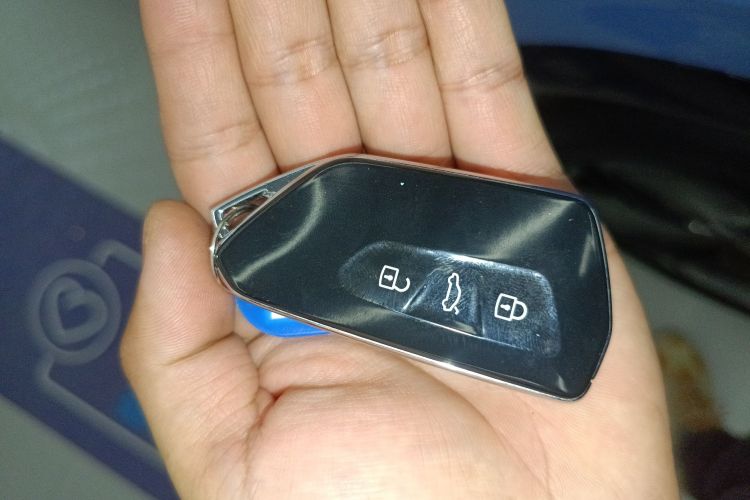 Used Volkswagen Tharu 2025 NewRui 300TSI Prestige Edition