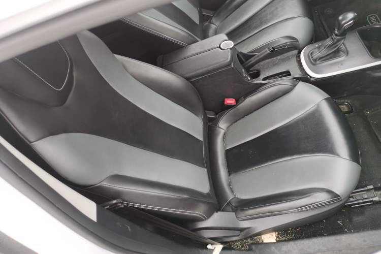 Used Roewe Clever 2022 311km QiQi BoBo Edition