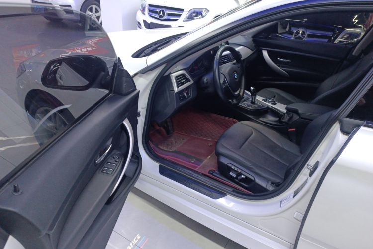 Used BMW 3 Series GT 2016 320i Fashion Model