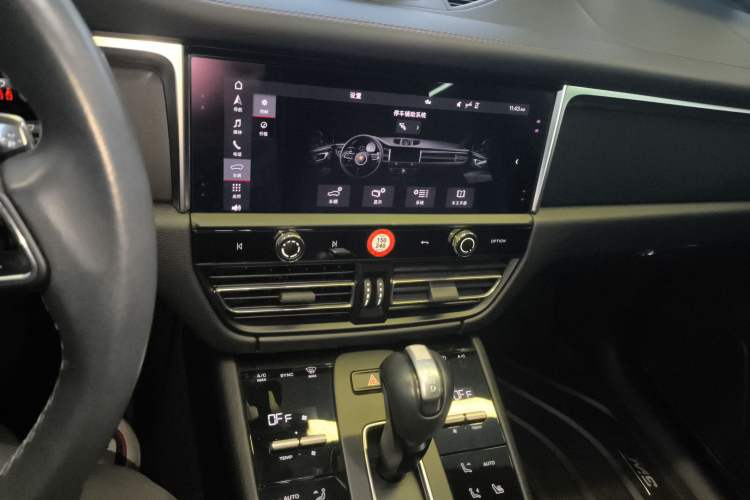 Used Porsche Macan 2023 Macan 2.0T
