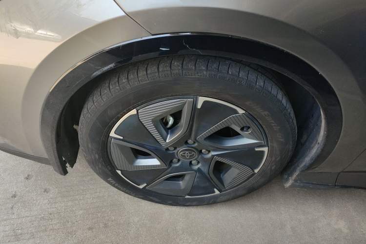 Used Toyota bZ3 2023 616 km Long-Range PRO
