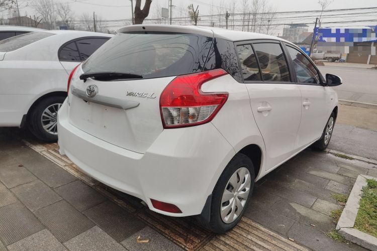 Used Toyota YARiS L 2015 1.5E Automatic Charm Edition