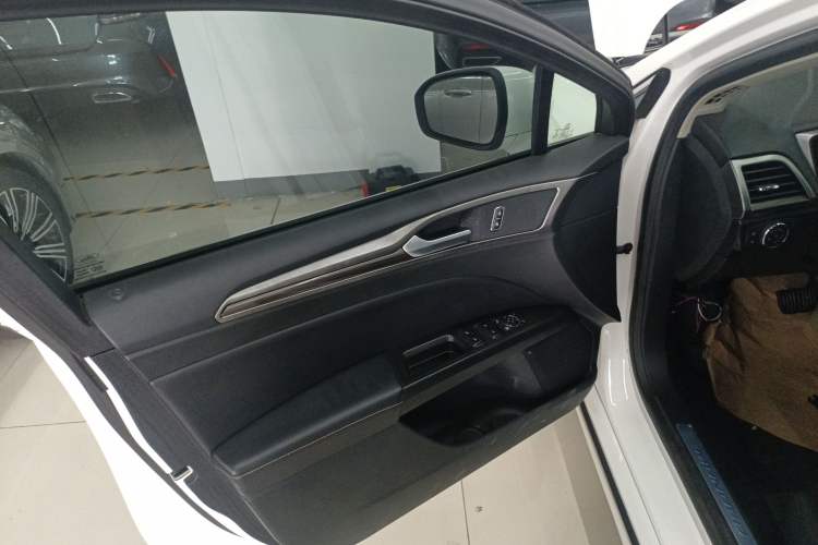 Used Ford Mondeo 2018 EcoBoost 180 Smart Control Fashion Model China V Standard
