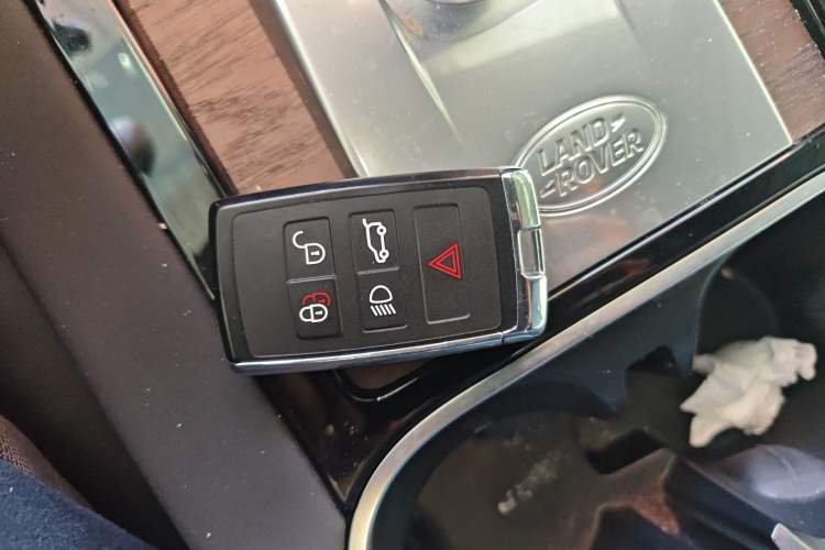 Used Land Rover Discovery Sport 2021 249 PS R-Dynamic S Performance Edition