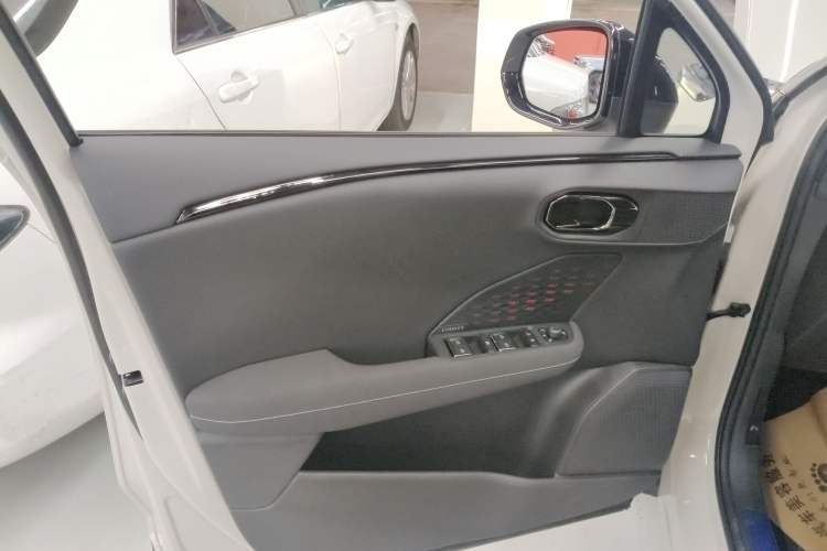 Used Lynk & Co 06 2025 Renew 1.5T Halo
