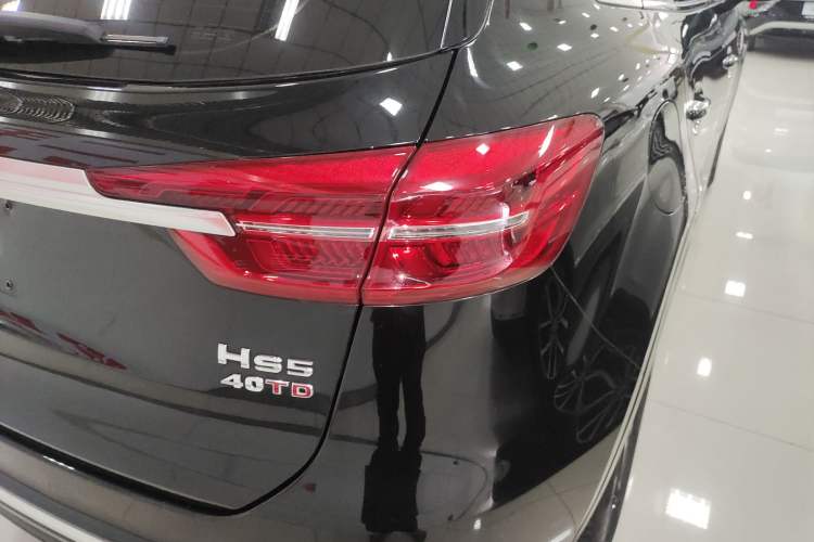 Used Hongqi HS5 2022 Revised Version 2.0T Smart Connect Flagship Edition