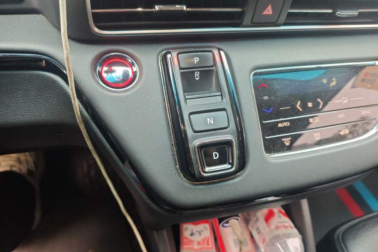 Used Honda Elysion 2022 2.0L eHEV Luxury Edition
