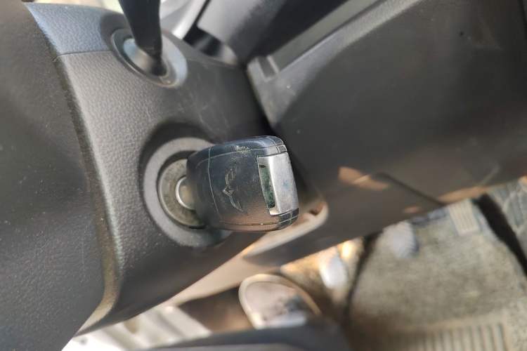 Used Wuling Hongguang PLUS 2020 1.5L Manual Standard Edition 7-Seater
