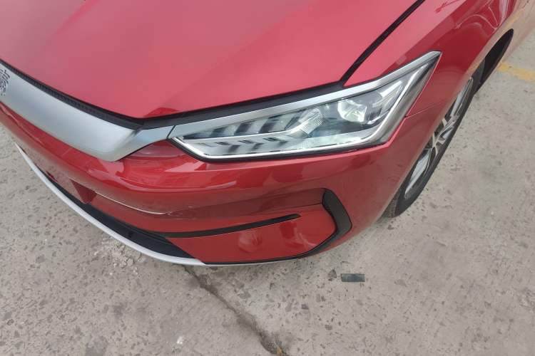 Used BYD Qin PLUS 2021 EV 400KM Luxury Model