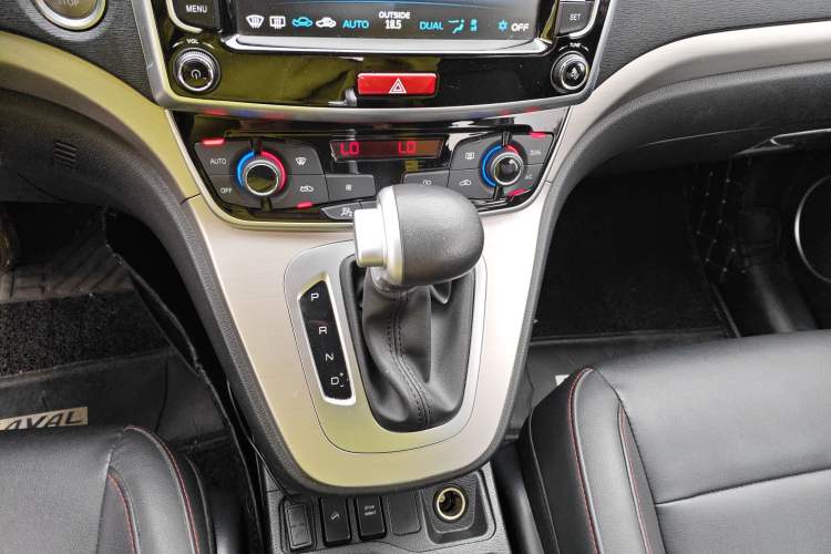 Used Haval M6 2018 Revised Version 1.5T DCT Two-Wheel Drive Elite Edition
